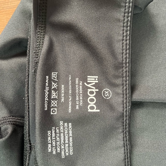 The perfect tight! One of my faves - spinco logo on the leg - Picture 3 of 3